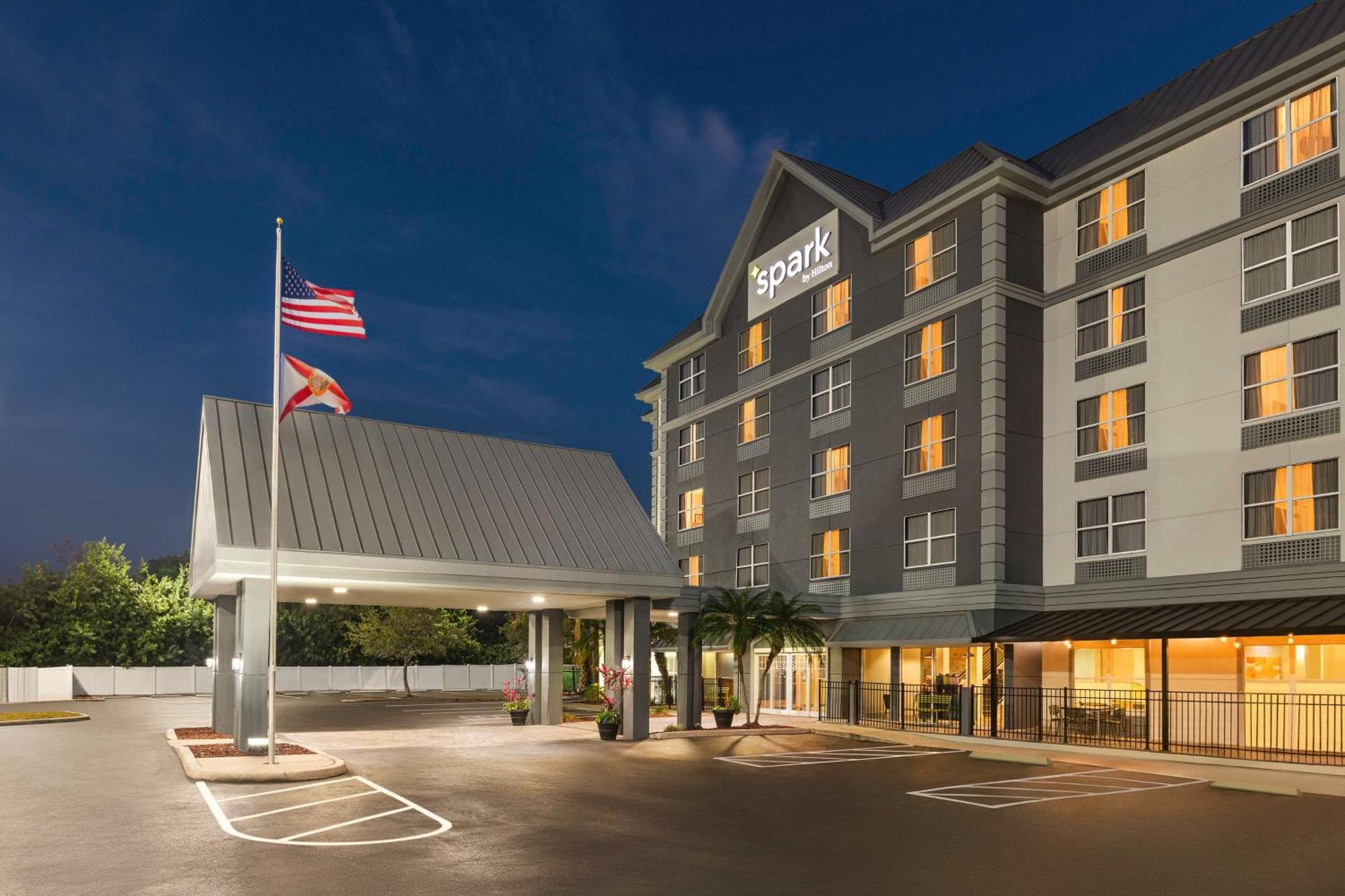 Majestic Palms Orlando Hotel Exterior photo