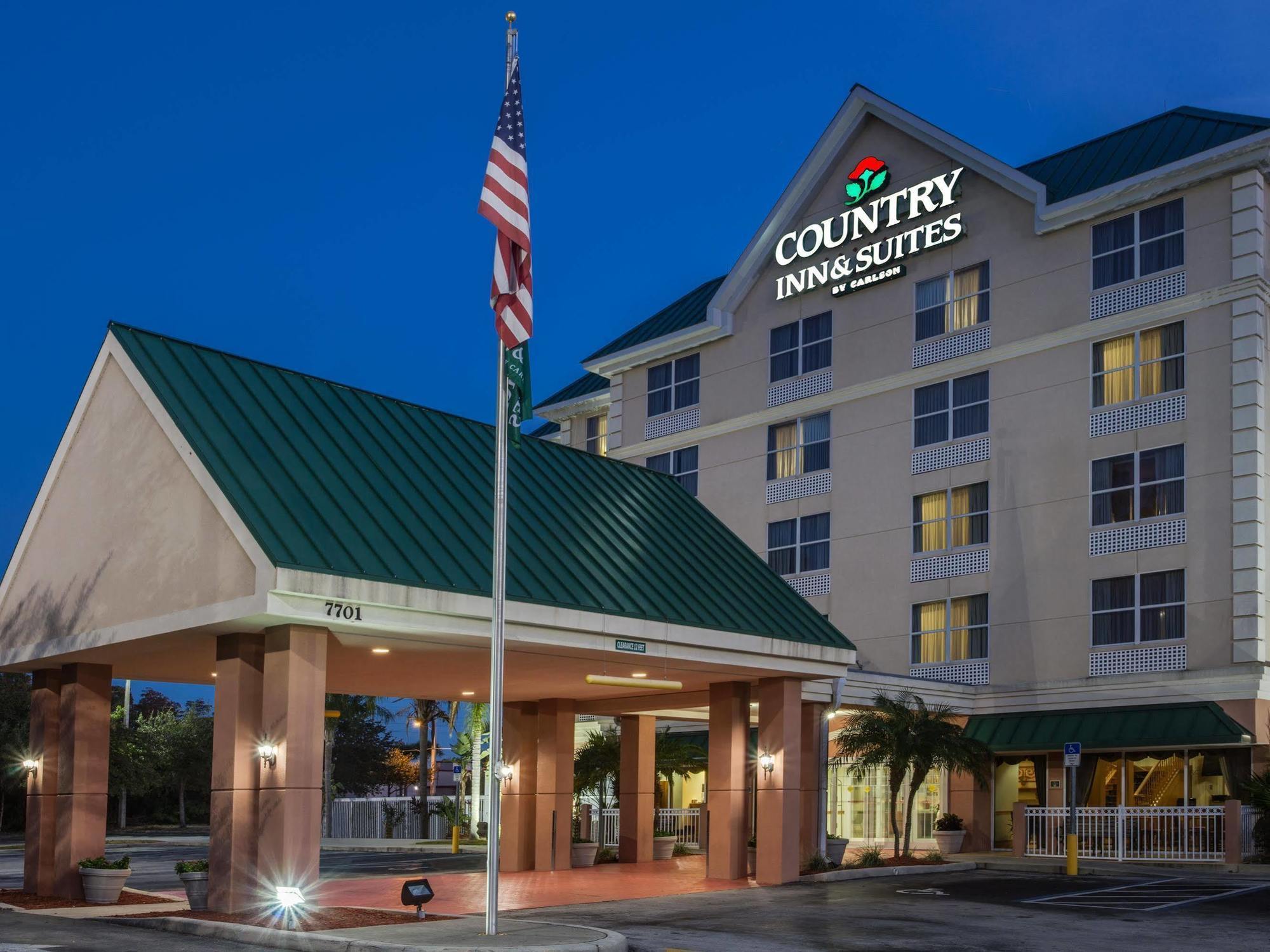 Majestic Palms Orlando Hotel Exterior photo